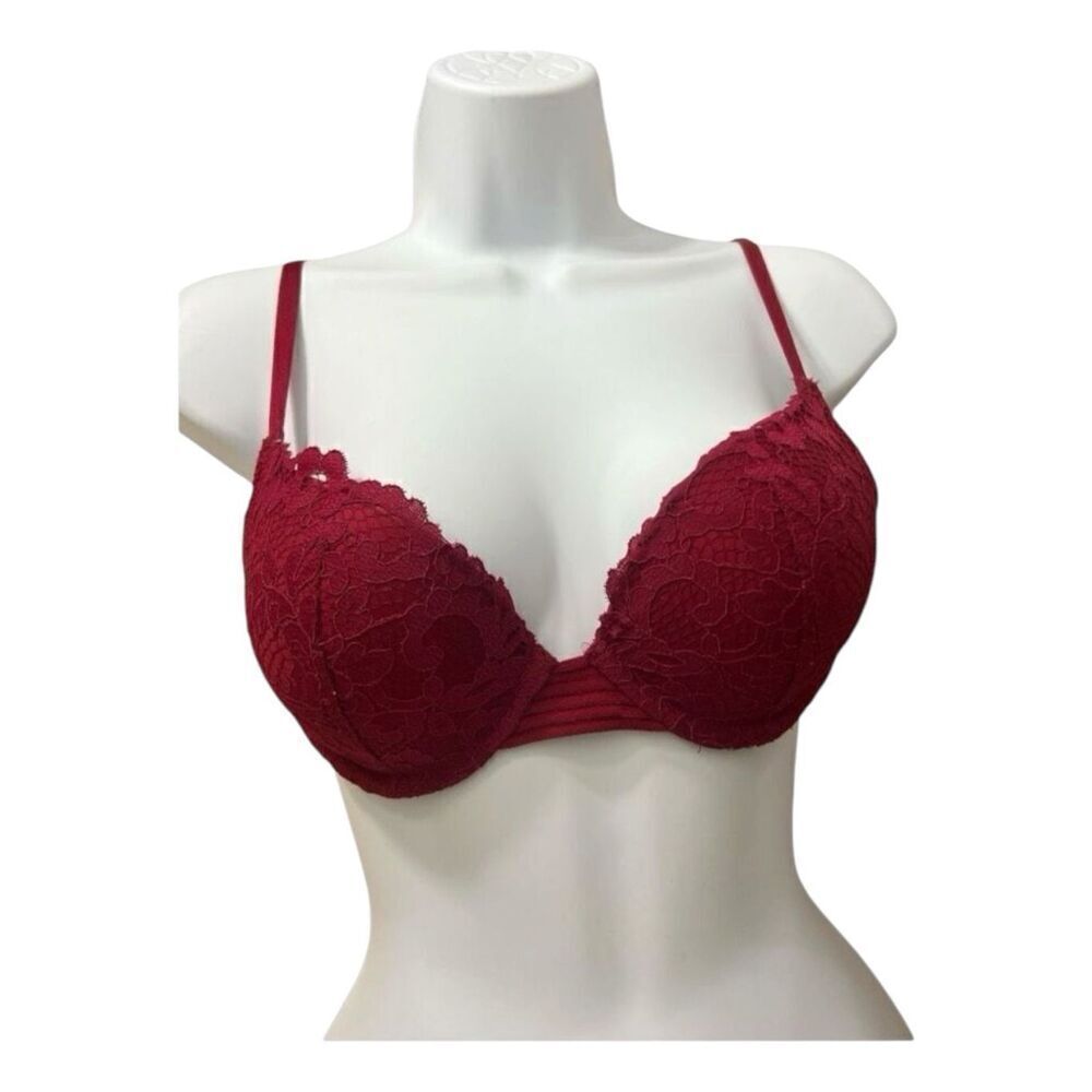 Victorias Secret Red Floral Lace Very Sexy Push-Up Bra Size 32C Underwire